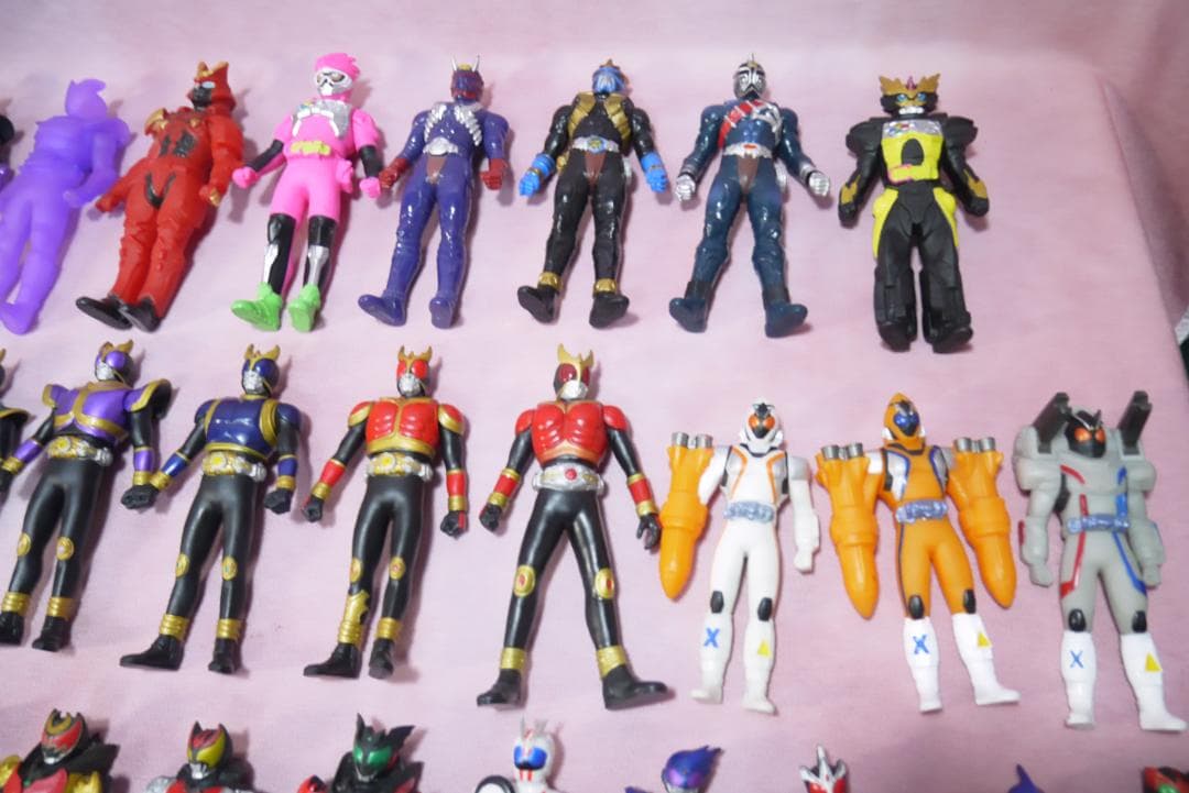 仮面ライダー　ミニソフビ　107体