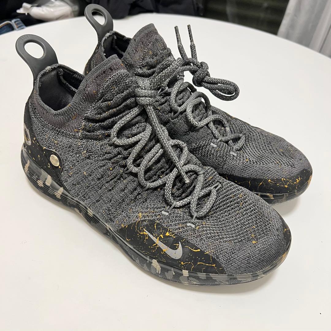 シューズ(男性用) NIKE KD 11