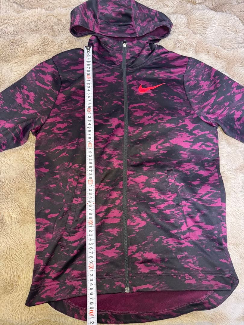 【Nike】極美品・超お得‼️フード付き ウェア アウター 洋服 ナイキ 古着