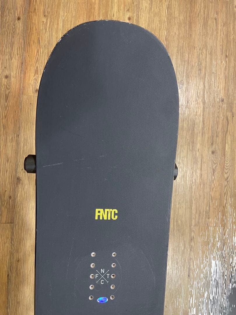 FNCT TNT Rスノーボード　22-23
