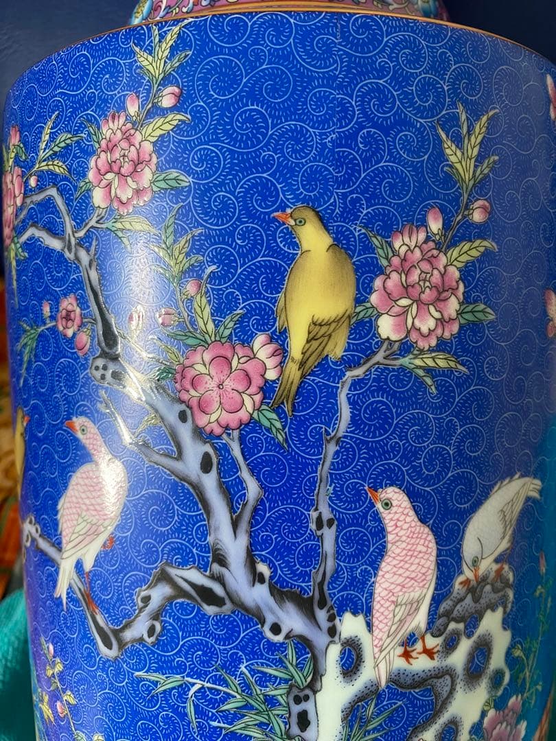 中国大清乾隆年製款洋彩軋道花鳥棒槌瓶サイズ高さ約42cm径19cm