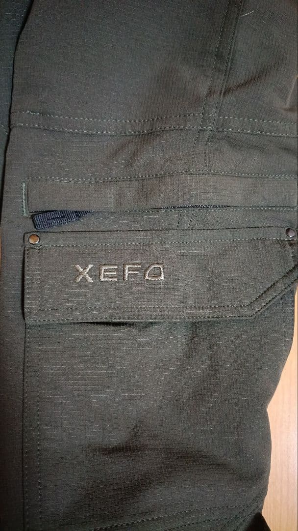 美品　XEFO フィッシングカーゴパンツ　オリーブ　　シマノ　SHIMANO