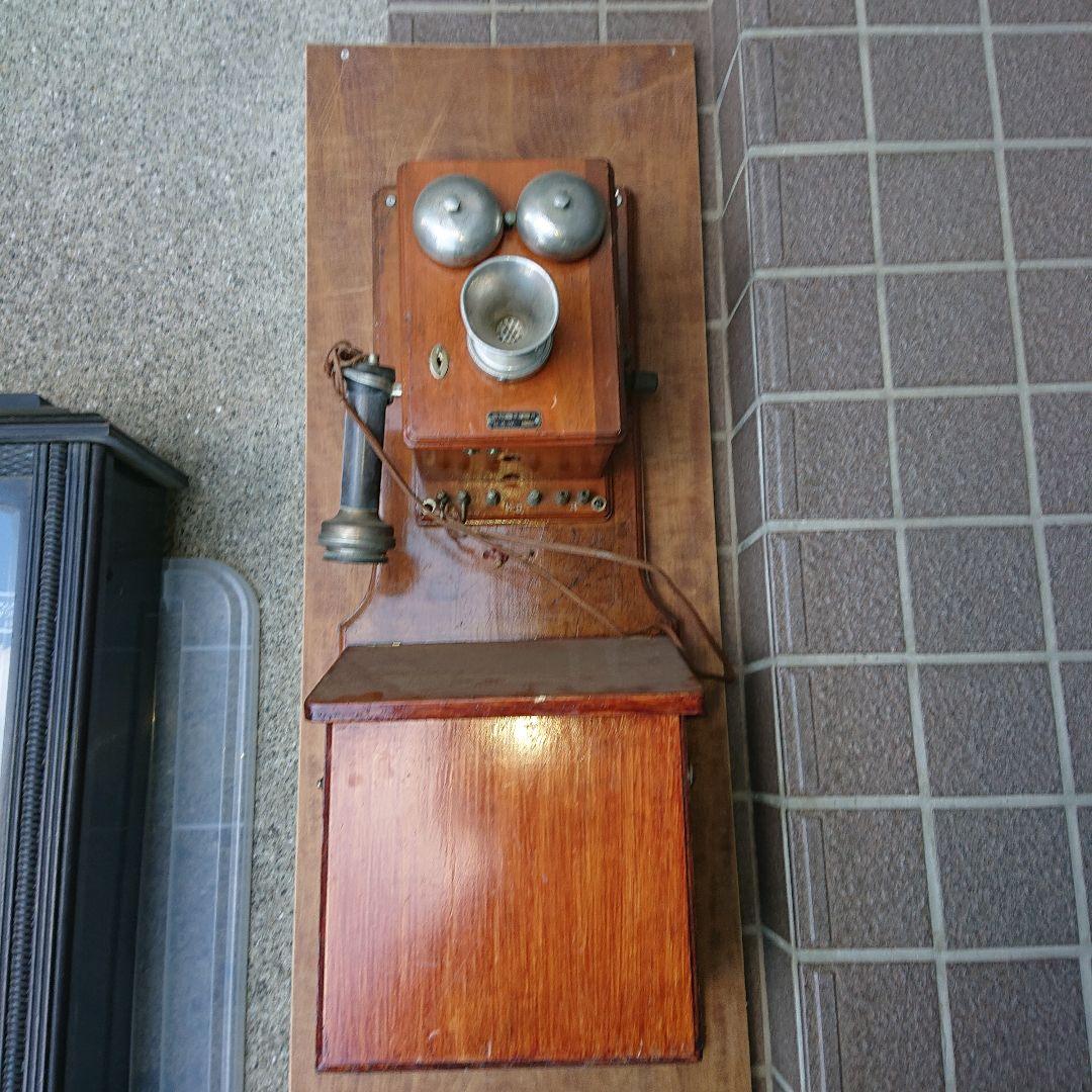 ヴィンテージ電話機、手回しレトロ