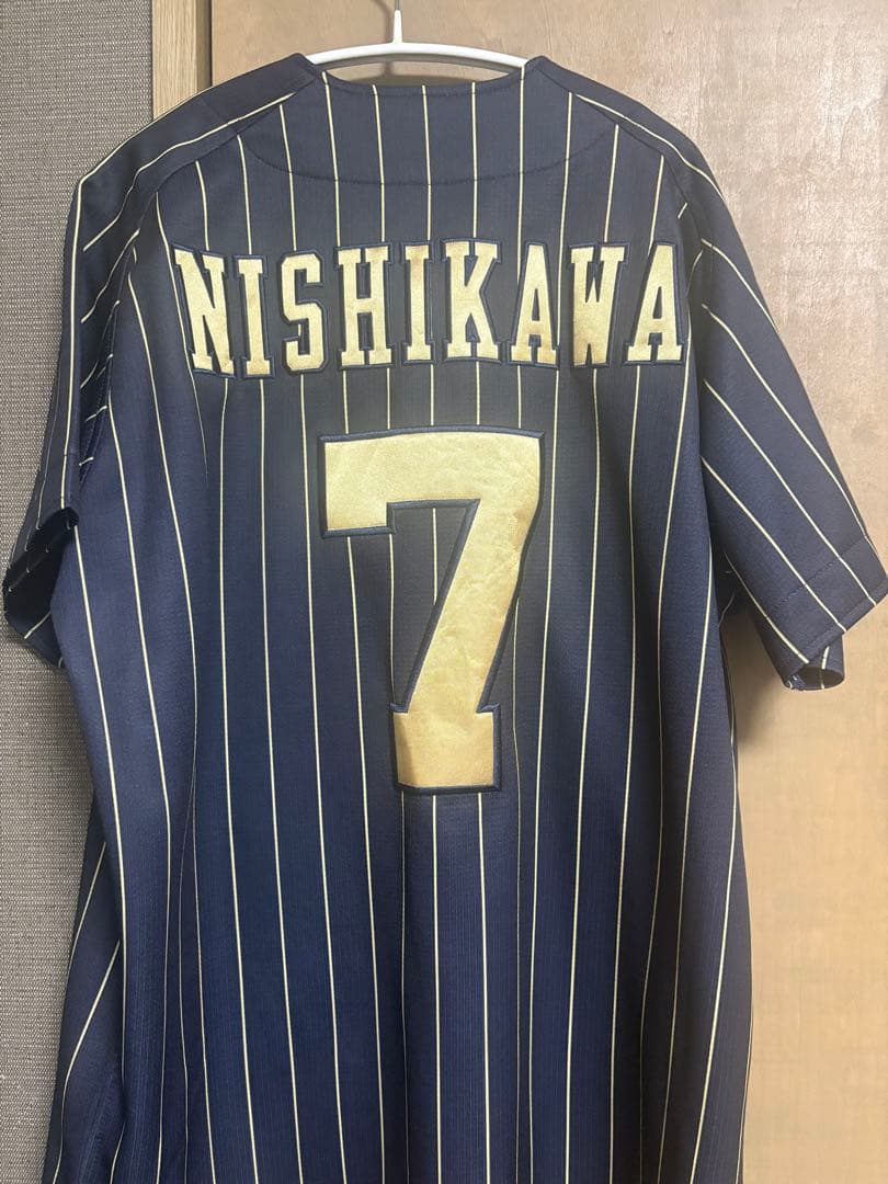 西川龍馬　ユニフォーム　サード
