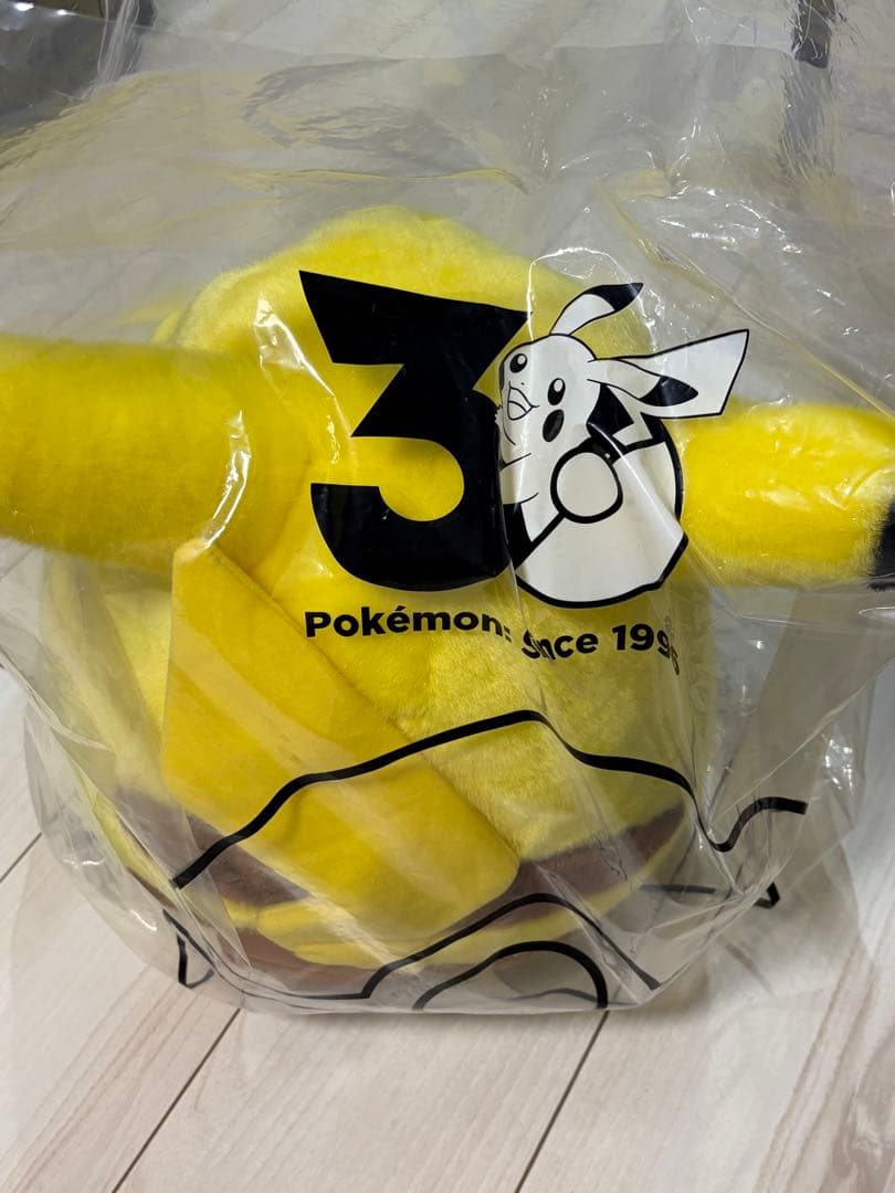 ポケモン ピカチュウ 30周年記念 ぬいぐるみ