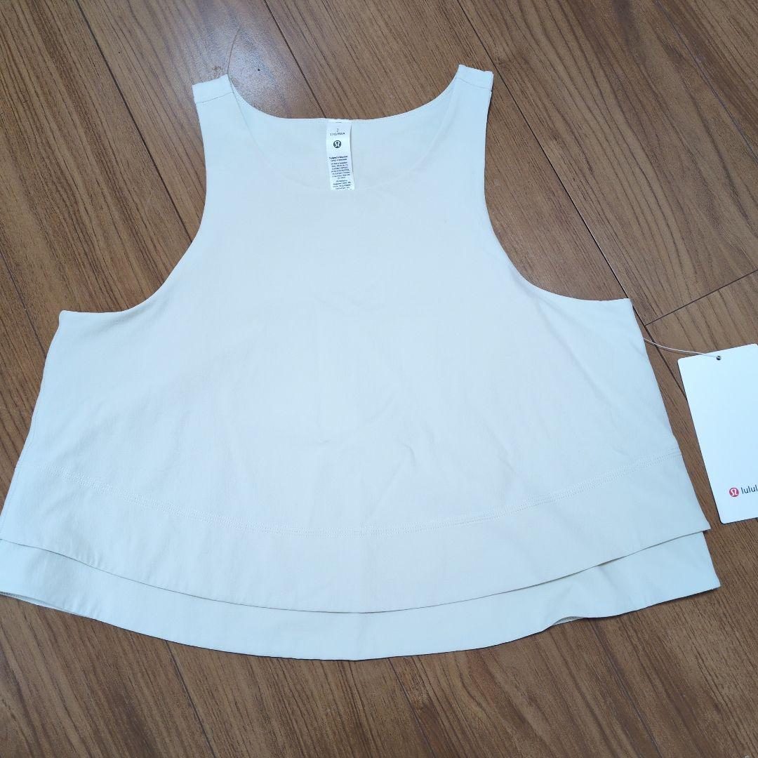★新品未使用タグ付き ルルレモン ストレッチタンクトップ