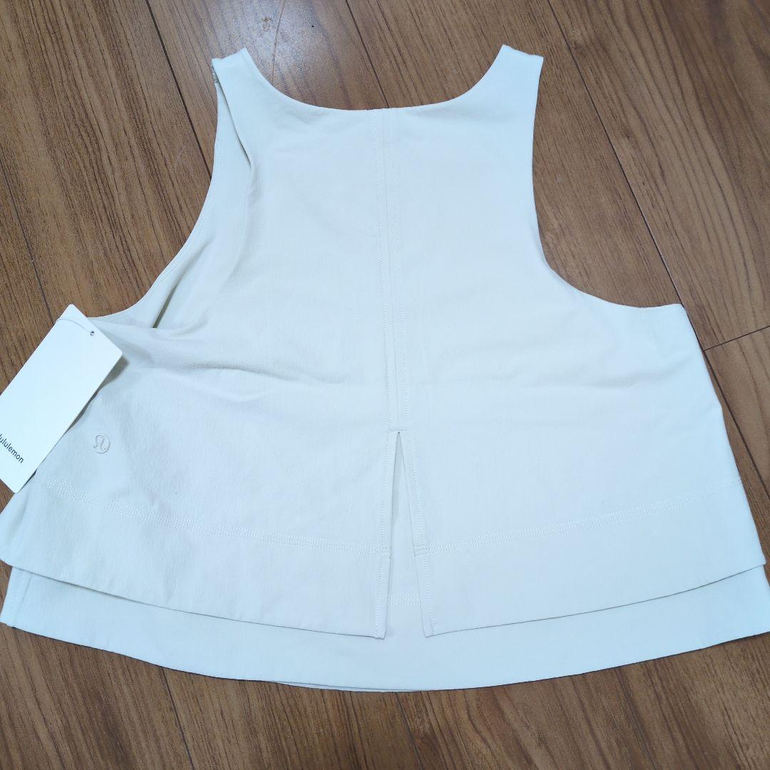 ★新品未使用タグ付き ルルレモン ストレッチタンクトップ