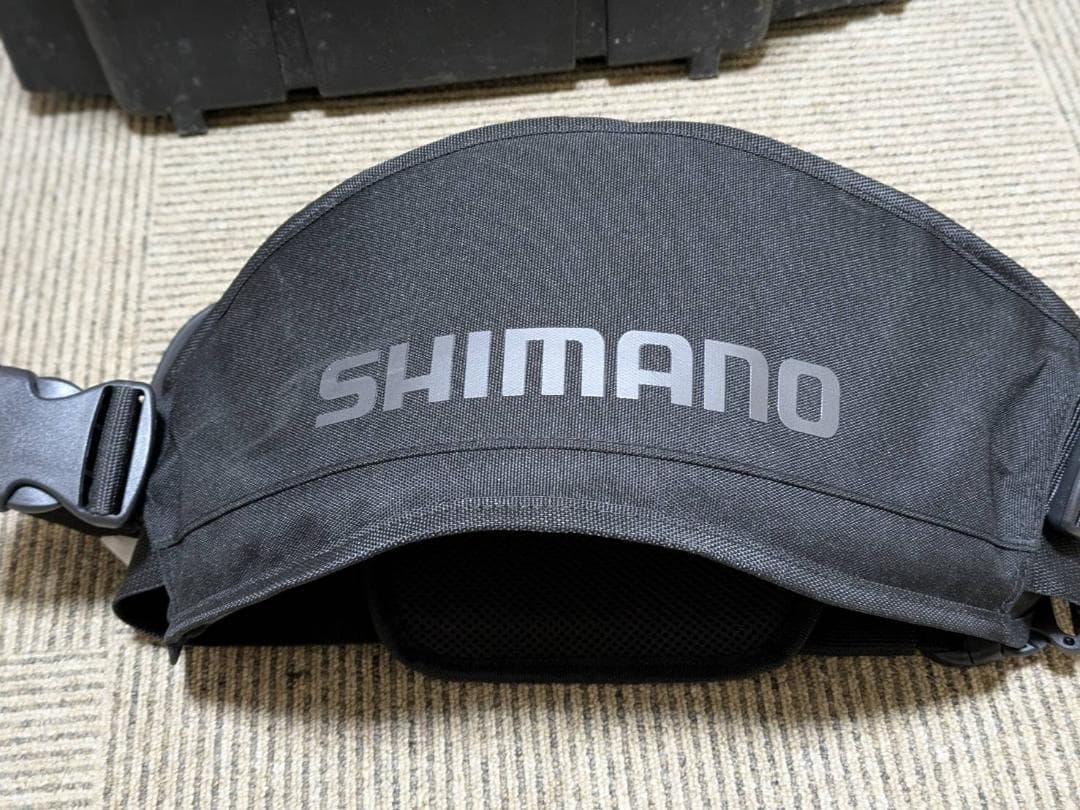シマノ　ファイティグギンバル BE-200V