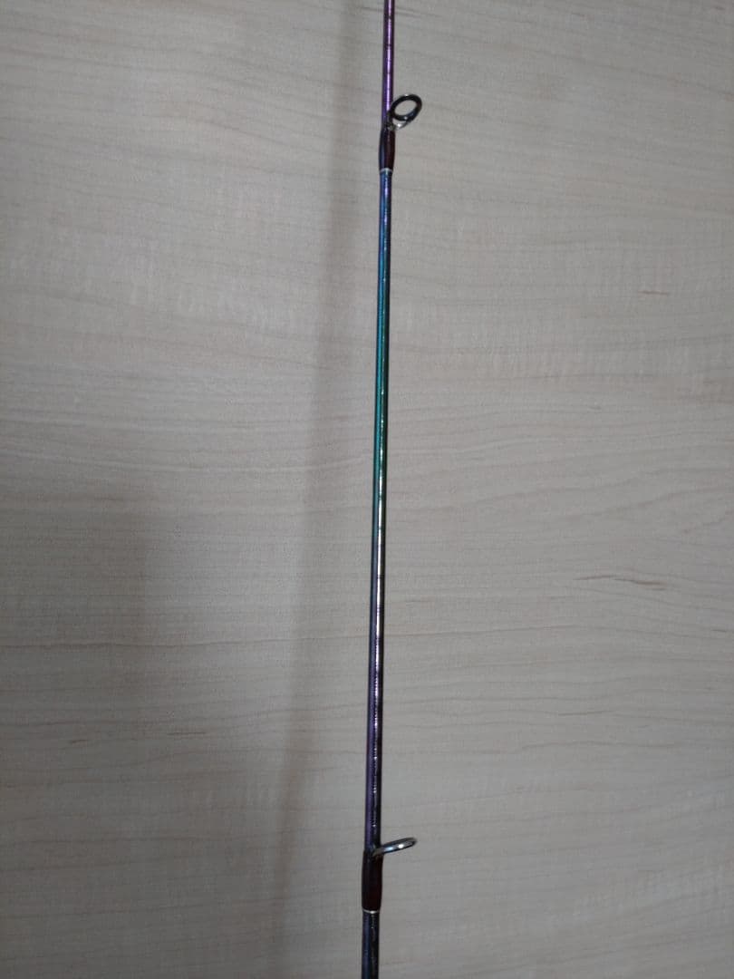 ワールドシャウラ 2752R-2