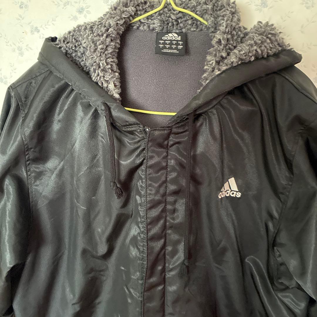 美品　レア　adidas ブラック ベンチコート　冬 最終値下げ