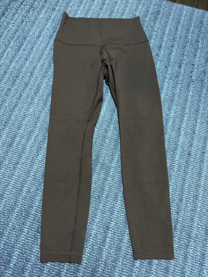 Lululemon ブラック レギンス