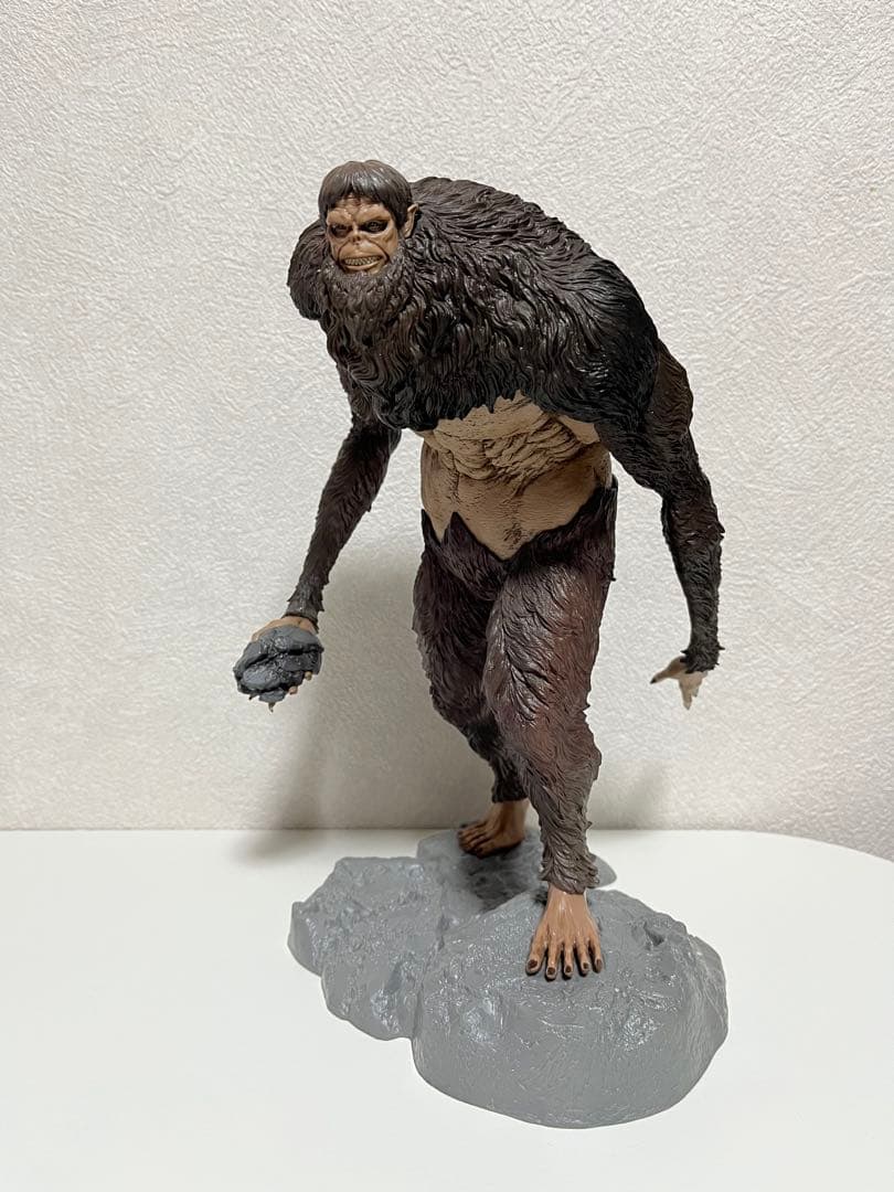 一番くじ 進撃の巨人　獣の巨人　リヴァイ　A賞　B賞　フィギュア
