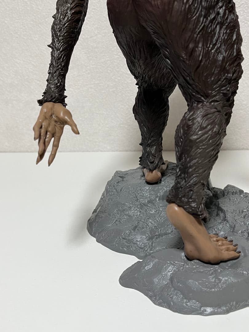 一番くじ 進撃の巨人　獣の巨人　リヴァイ　A賞　B賞　フィギュア