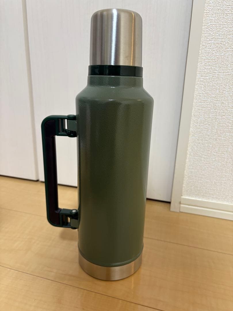【新品】STANLEY CLASSIC BOTTLE 1.9Lスタンレー