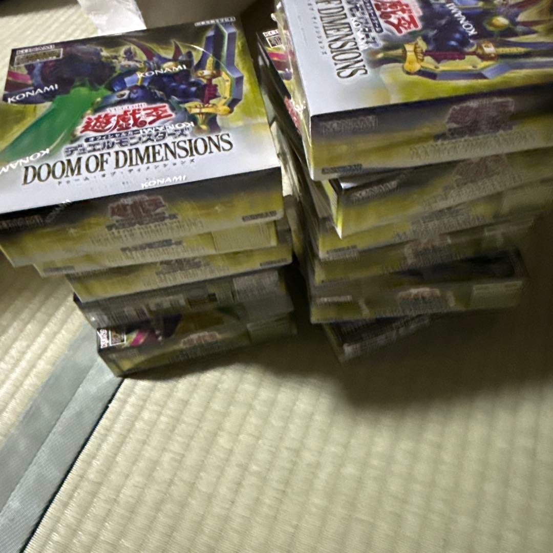 新品未開封　遊戯王OCG　DOOM OF　DIMENSIONS　11Box
