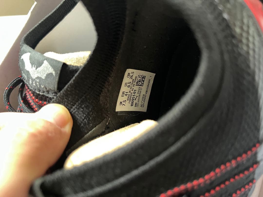 Puma FuzionFit サッカーシューズ 黒/赤