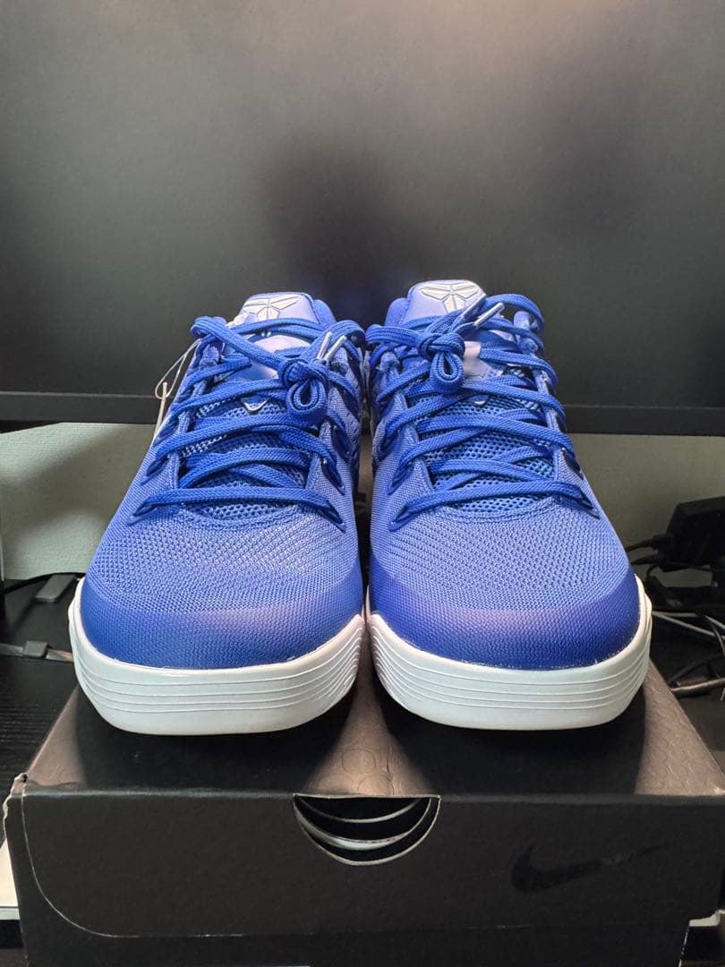 シューズ(男性用) Kobe 9 Elite Low Protro Game /White