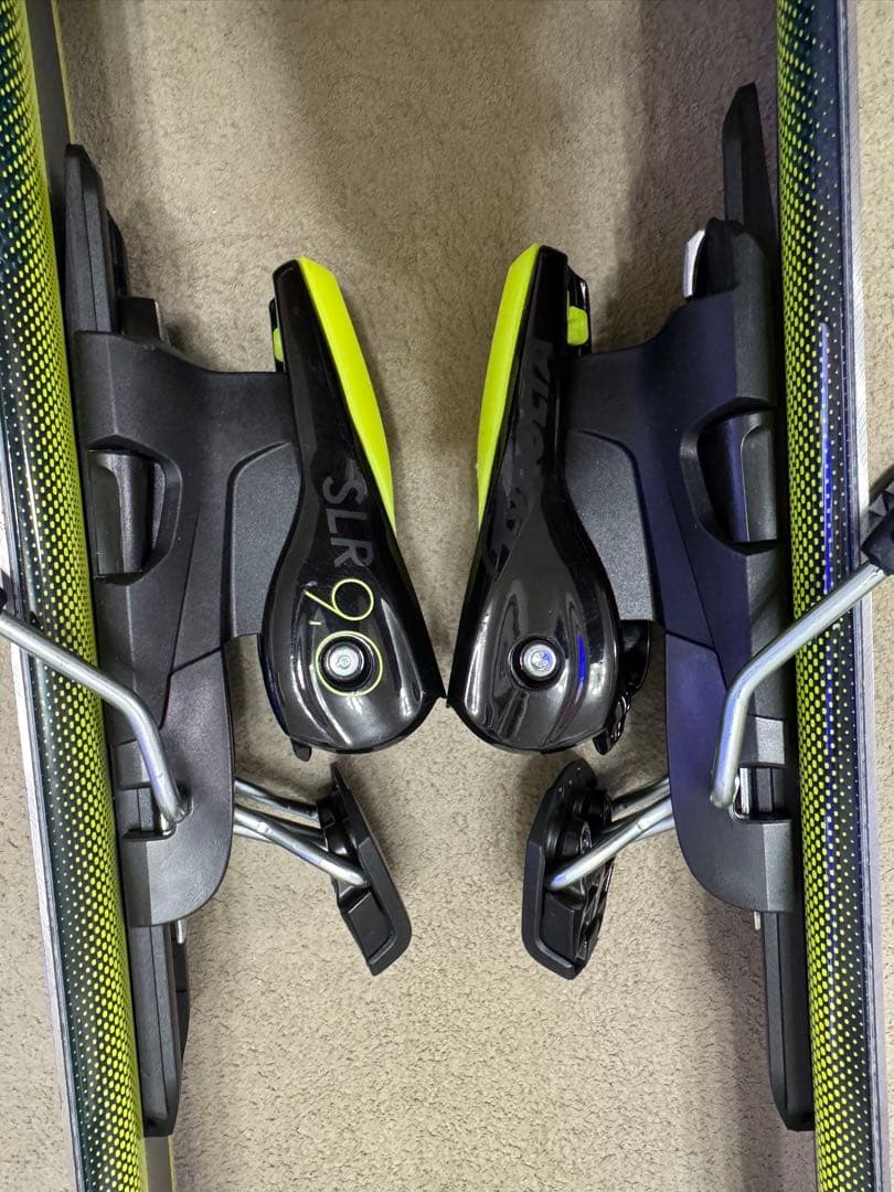HEAD SHAPE V1ショートスキー　ブラック/イエロー　130㎝ 2023