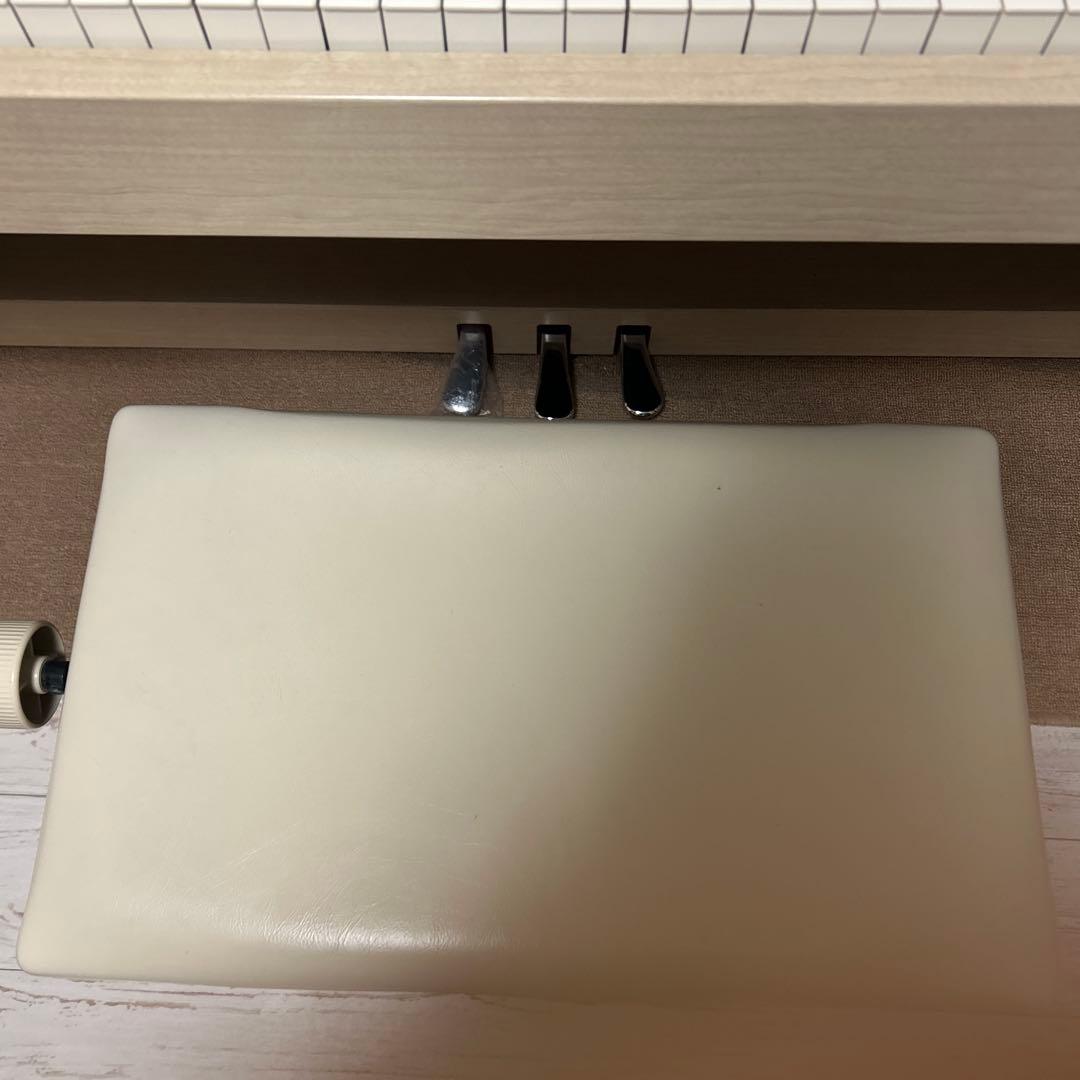 ririmaro15 　YAMAHA Clavinova 椅子補助台折椅子