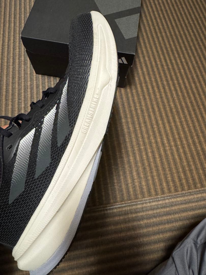adidas スーパーノバライズ　28.0