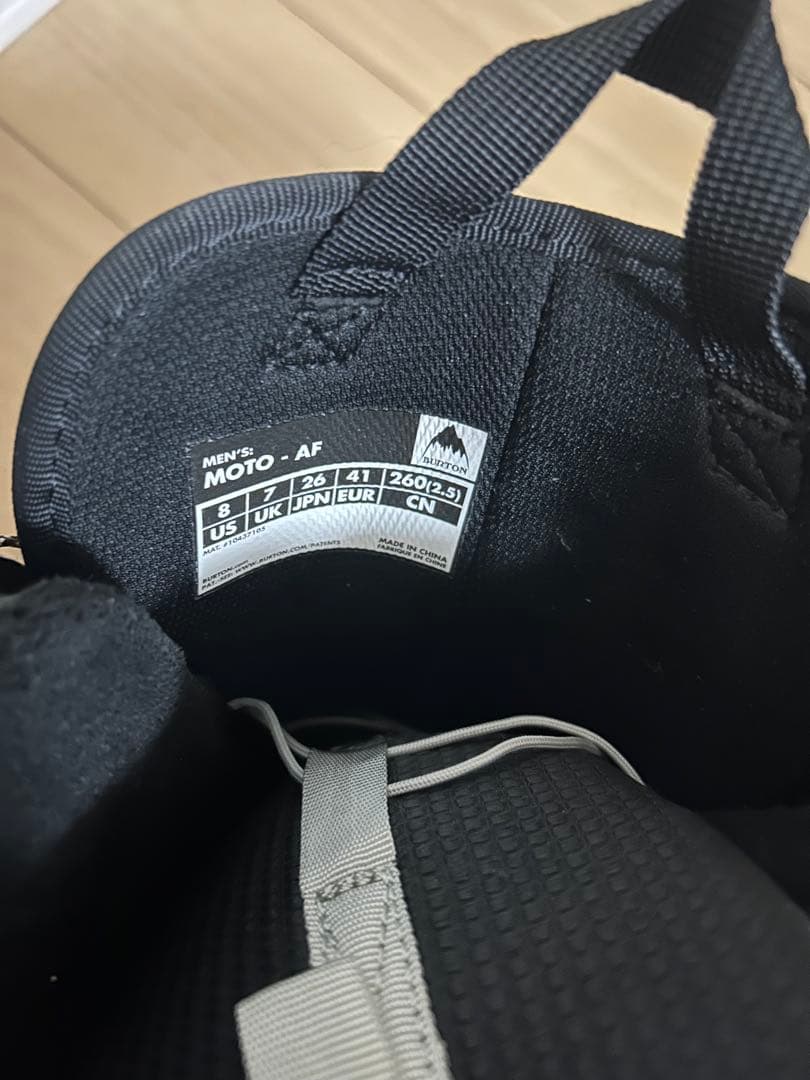 美品　SALOMONホワイトスノーボード セット