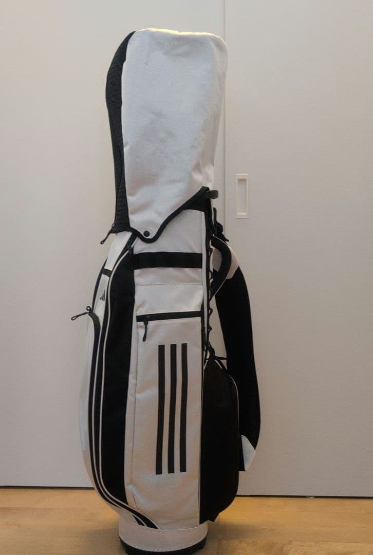【極美品】即日配送・adidasアディダスゴルフバッグ キャディーIN6699