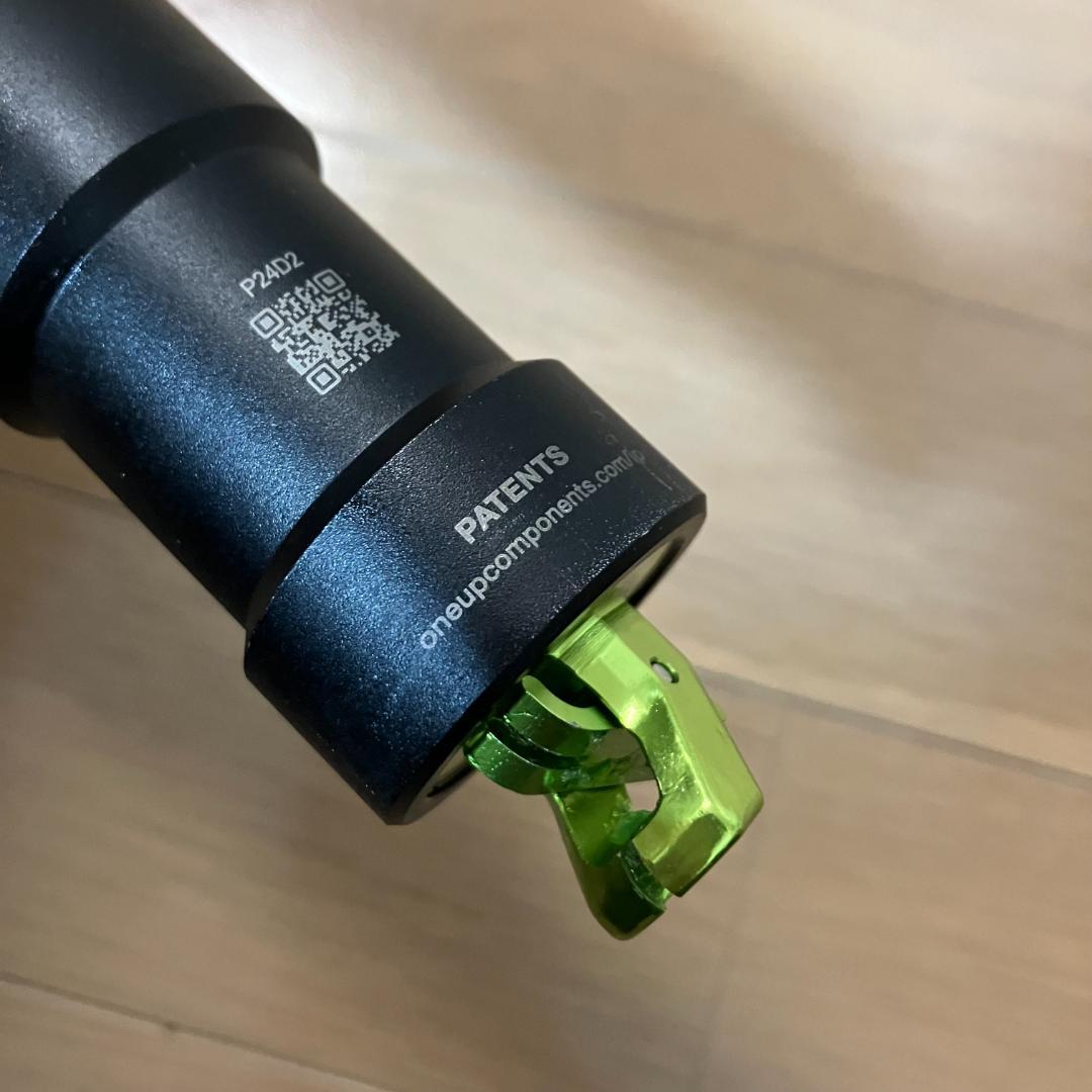 oneup components V3ドロッパーシートポスト