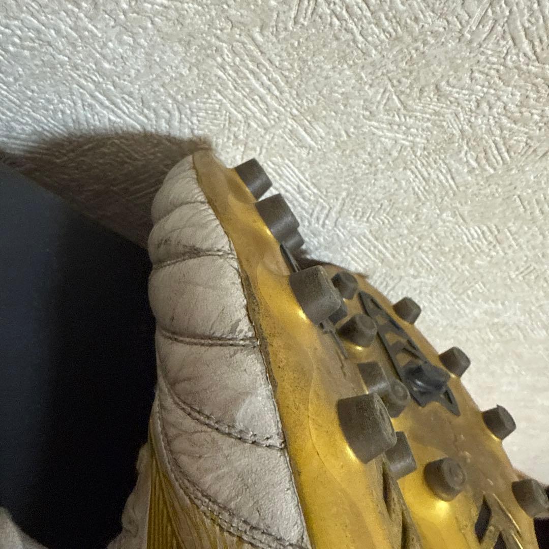 Mizuno Morelia Neo IIIセルヒオ・ラモスモデル
