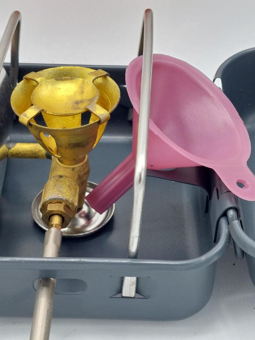 旧ソ連製キャンプ用ガソリンストーブ「PT-1」★完全未開封品（美品）