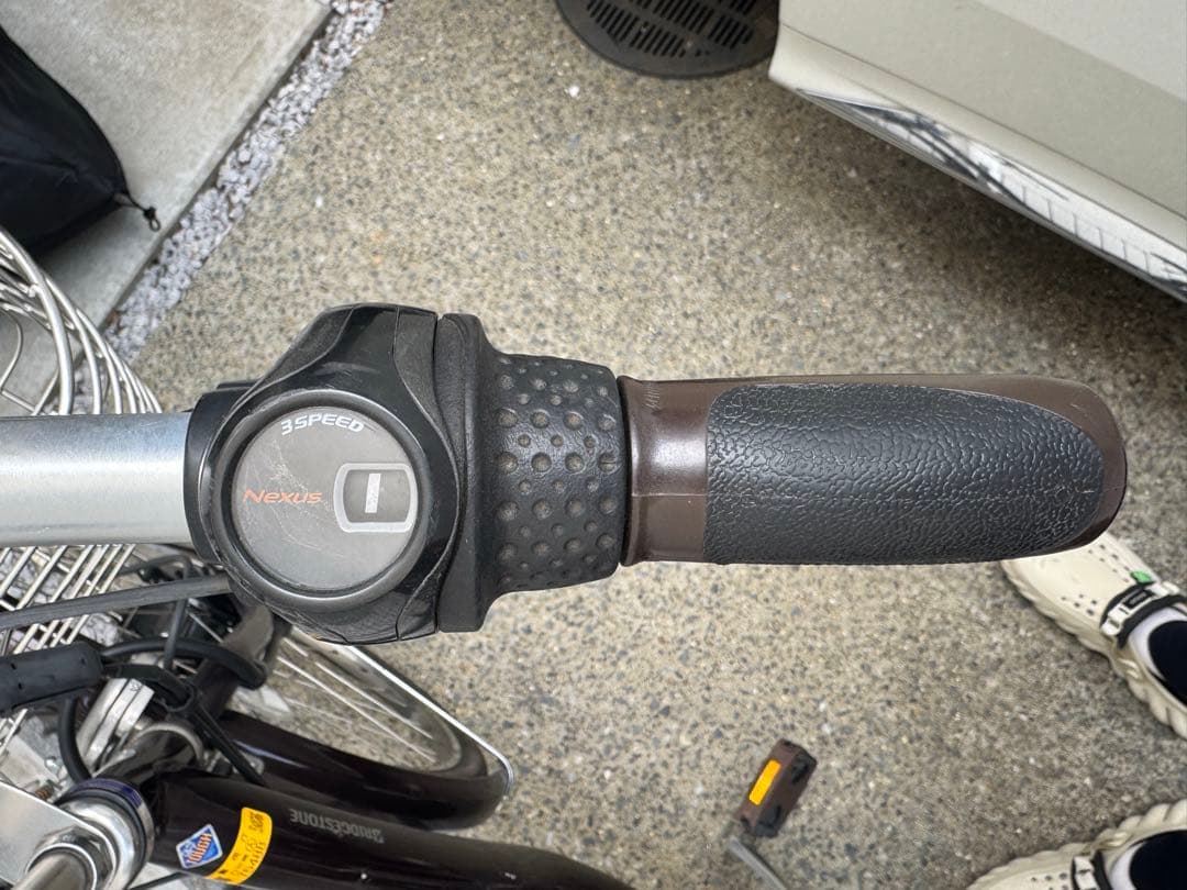 ブリヂストン 電動アシスト自転車（チャイルドシート付き）