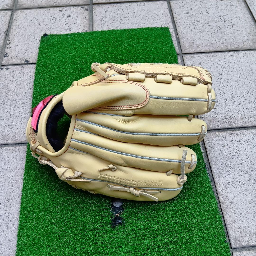ミズノ 軟式グローブ ベージュ 編み込みデザイン　 左利き　MIZUNO
