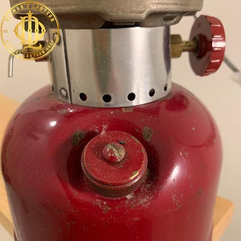 【バーガンディ】Coleman コールマン 200A 1962年3月