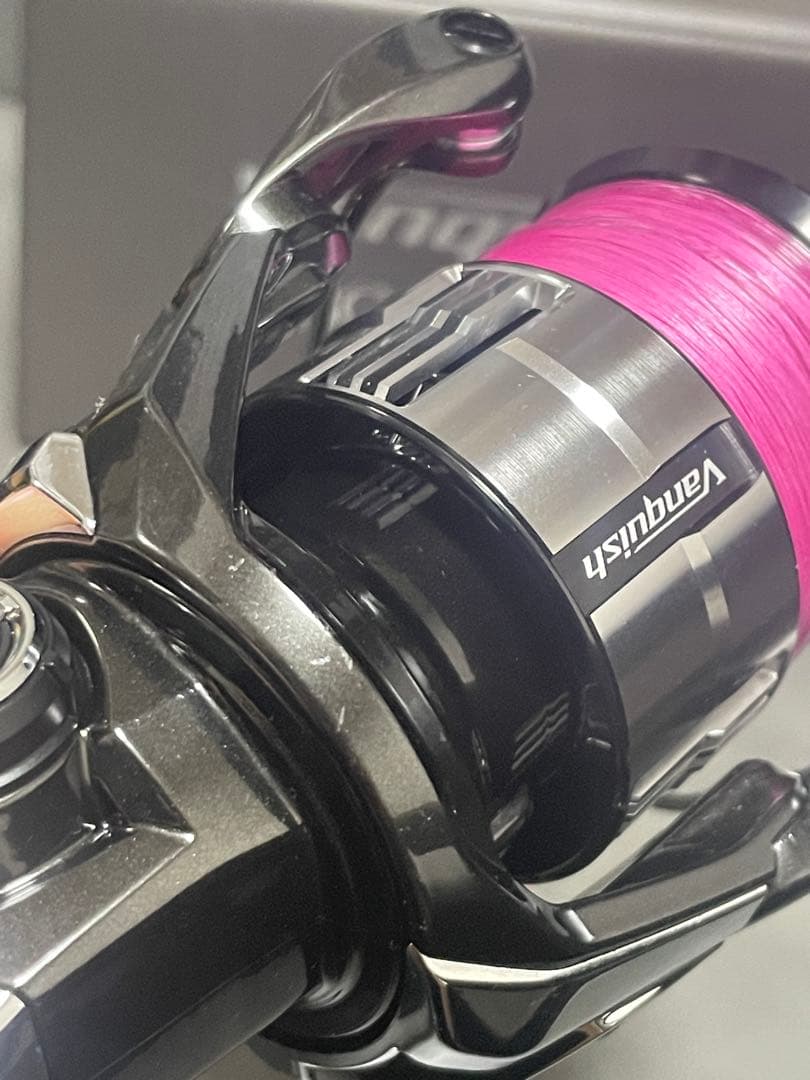 SHIMANO Vanquish C3000MHG スピニングリール