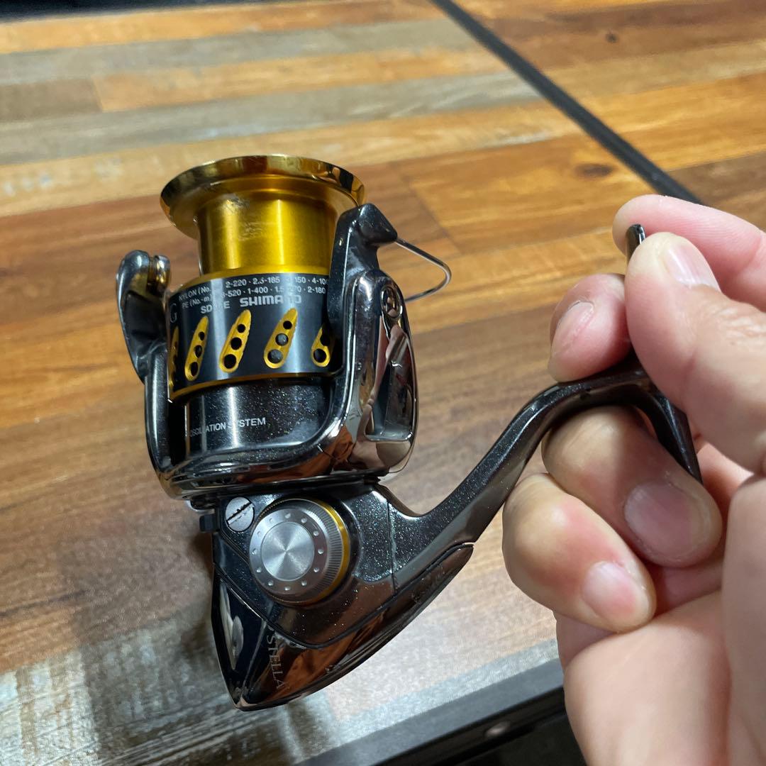 SHIMANO STELLA C3000HGスピニングリール