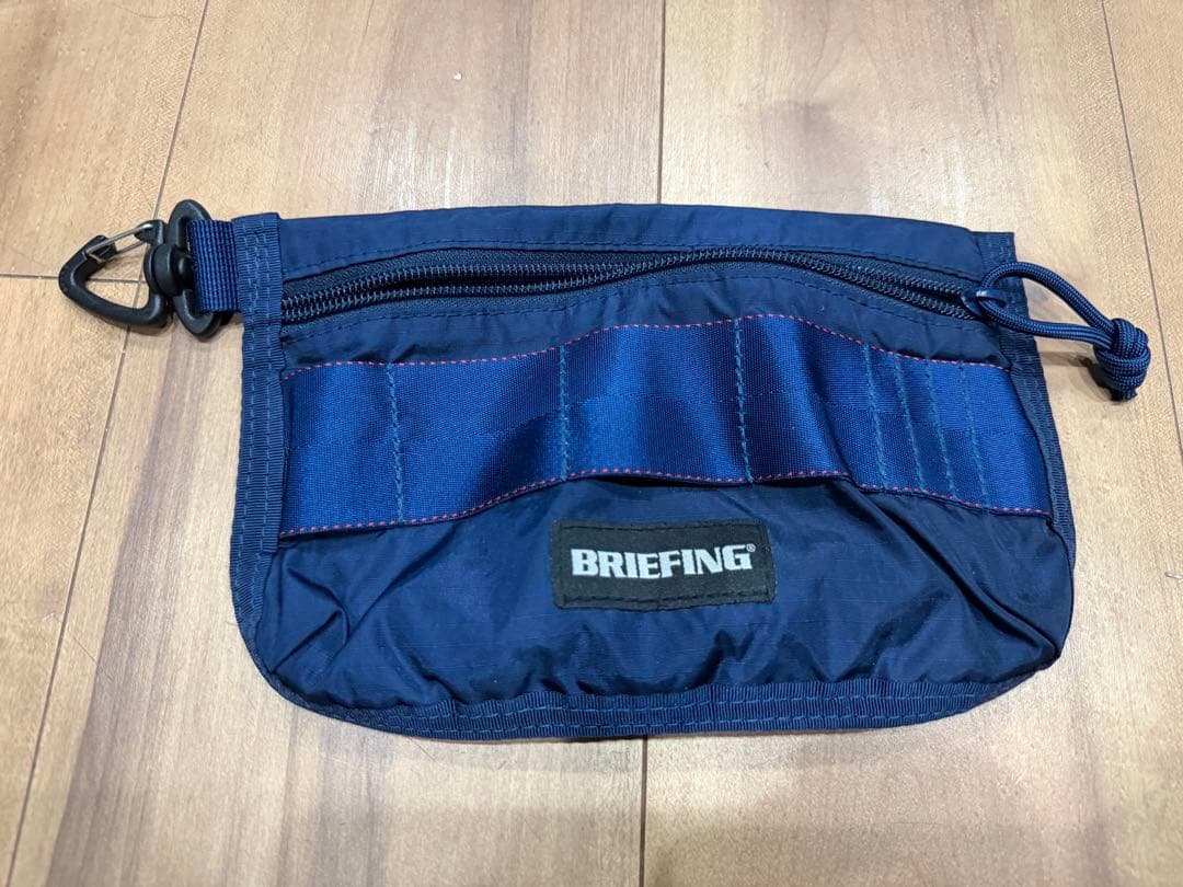 BRIEFING セルフバッグ ネイビー 美品おまけ付き