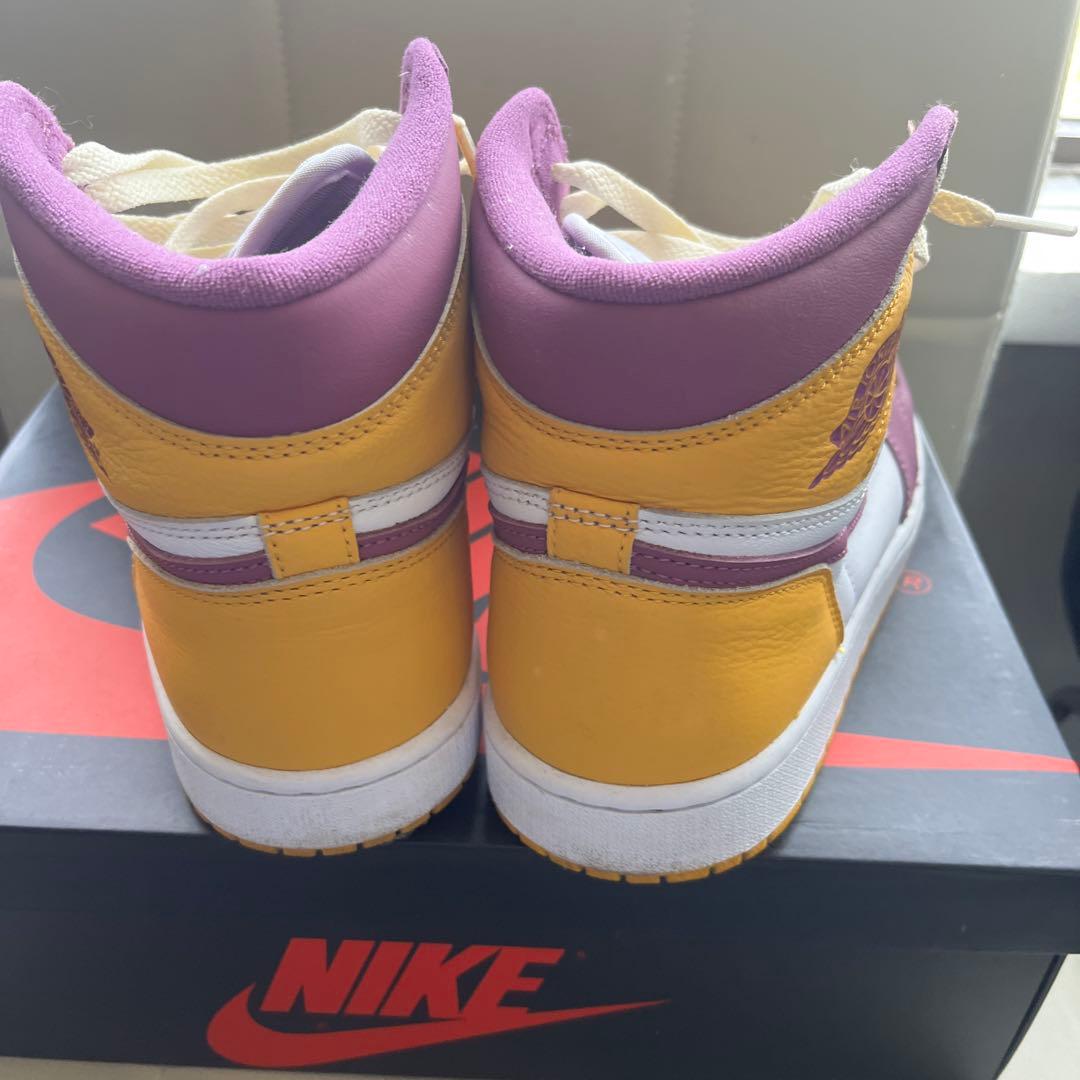 Nike Air Jordan 1 Retro High パープル/イエロー