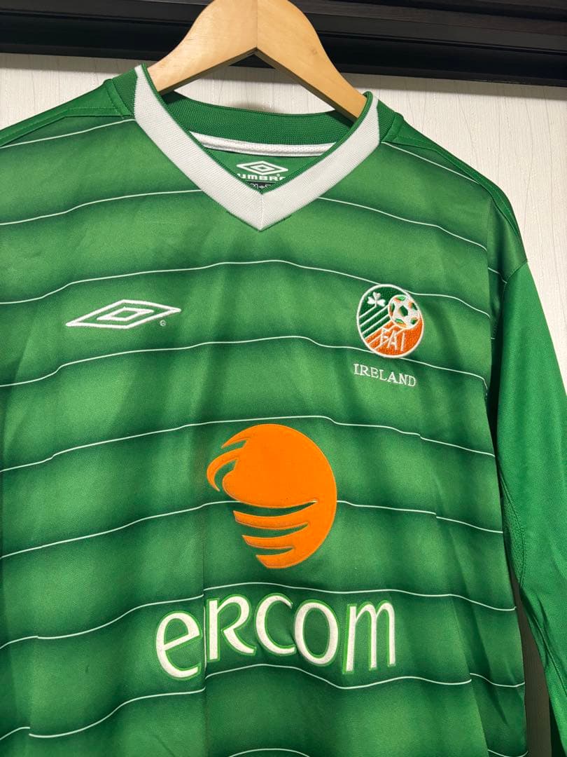 アイルランド代表 サッカーシャツ Umbro 緑　ユニフォーム　長袖