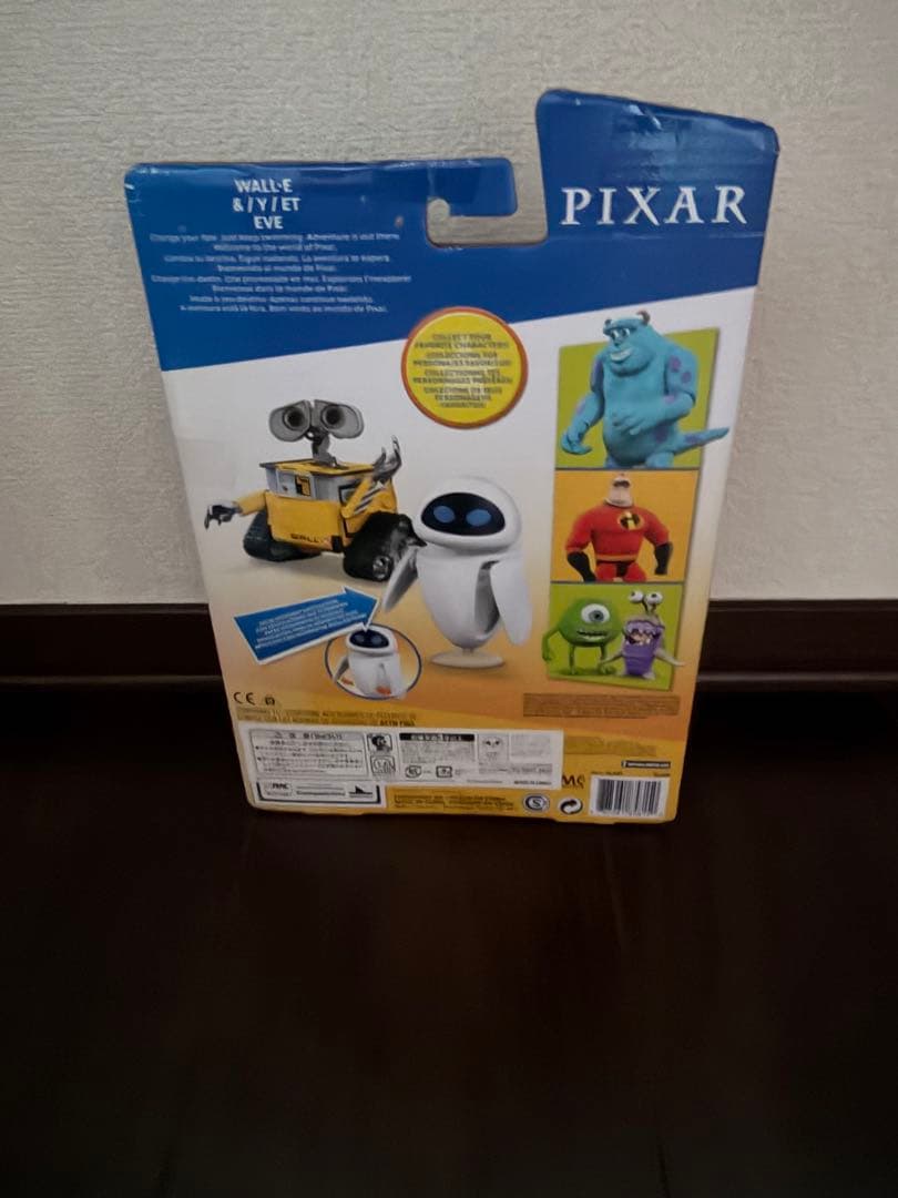 マテル　Mattel　WALL.E 　　ウォーリー　イヴ　アクションフィギュア