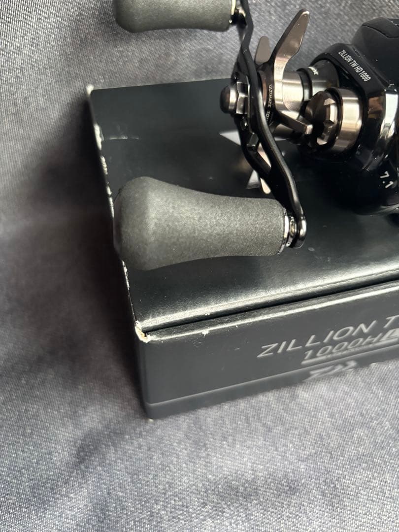 ダイワ ジリオンTW HD1000HL SVBoost スプール赤