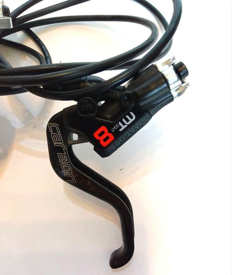 MAGURA MT8 PRO 油圧カーボンブレーキレバー、キャリパー左右セット