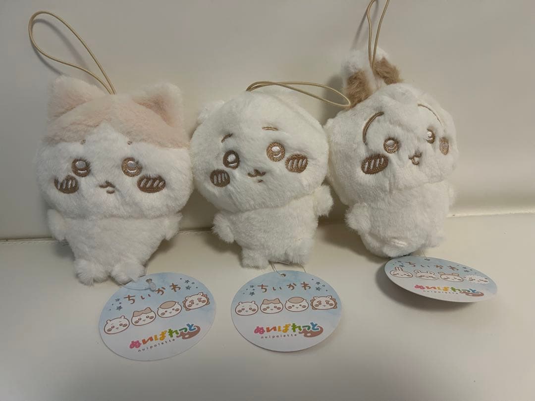 ちいかわ　ぬいぱれっと　ミルクいろ ちいかわ　ハチワレ　うさぎセット