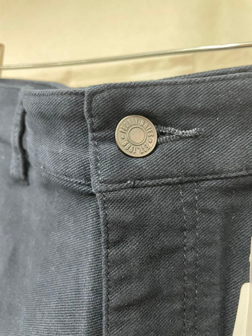 【新品未使用】パーリーゲイツ　PEARLY GATES メンズパンツ　サイズ4