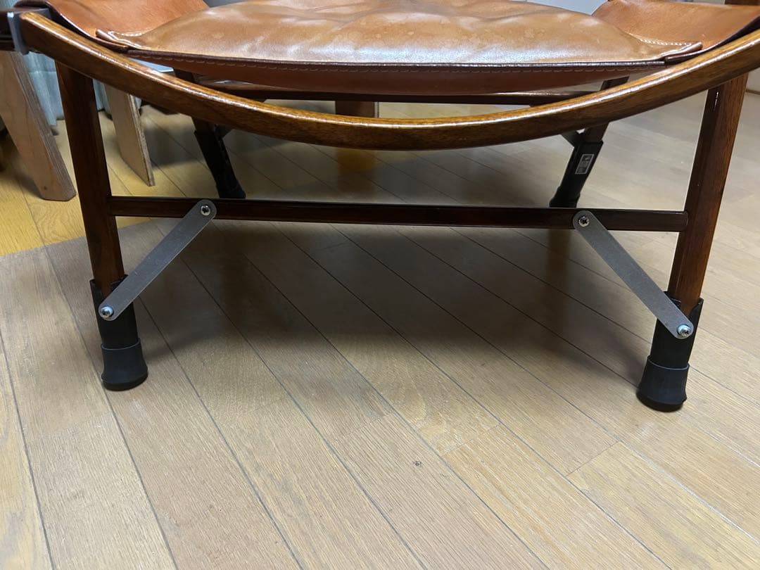 【訳あり】カーミットチェア　ウォールナットワイド　ピノワークス　ノビタ　ヒジワル