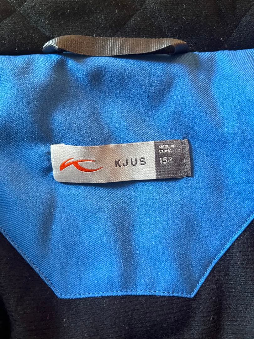 【美品】KJUS(チュース) スキーウェア 子ども用 150 (上下)