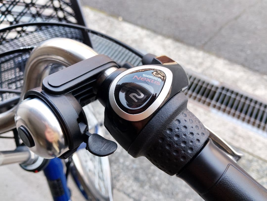 青 電動アシスト自転車 シティタイプ。大阪府阪南市引き取り条件