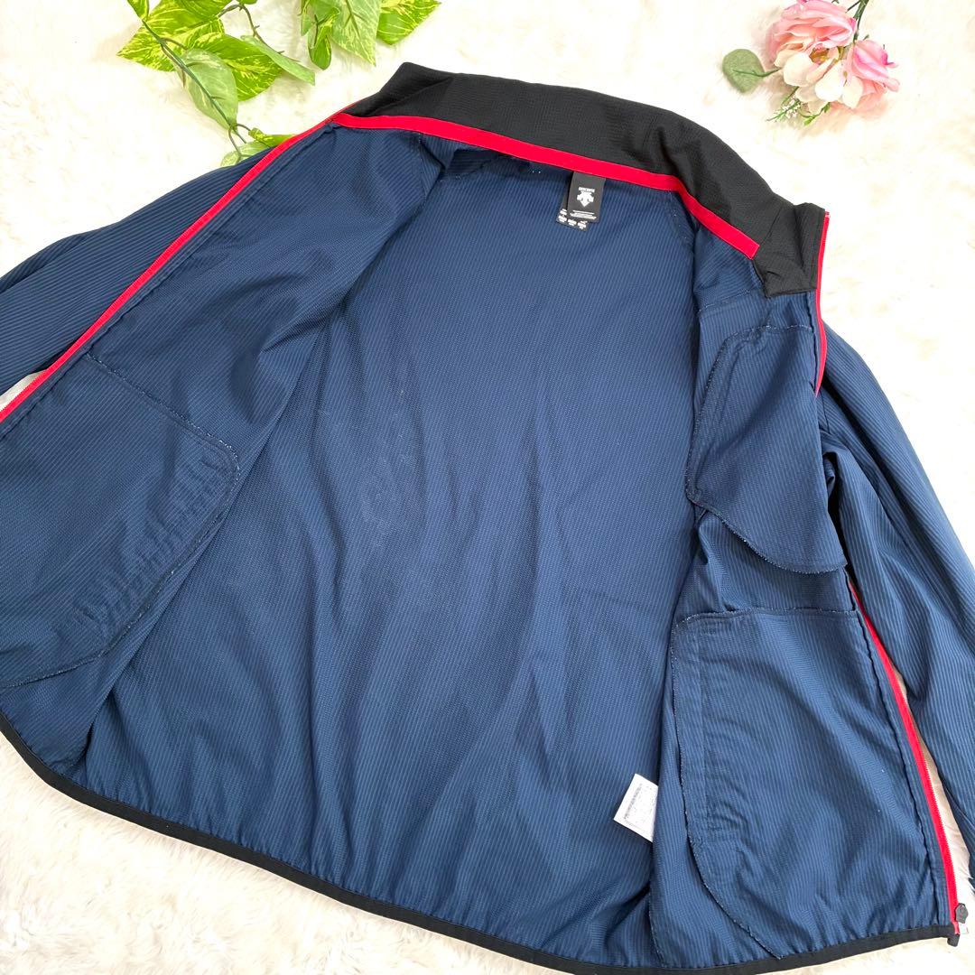 DESCENTE　デサント　ナイロン上下セット　ネイビー　Lサイズ