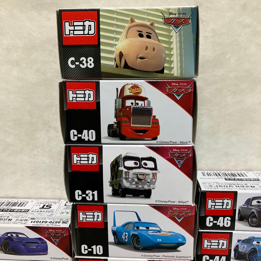 【新品未開封】ディズニーパーク限定　カーズ　トミカ　18箱