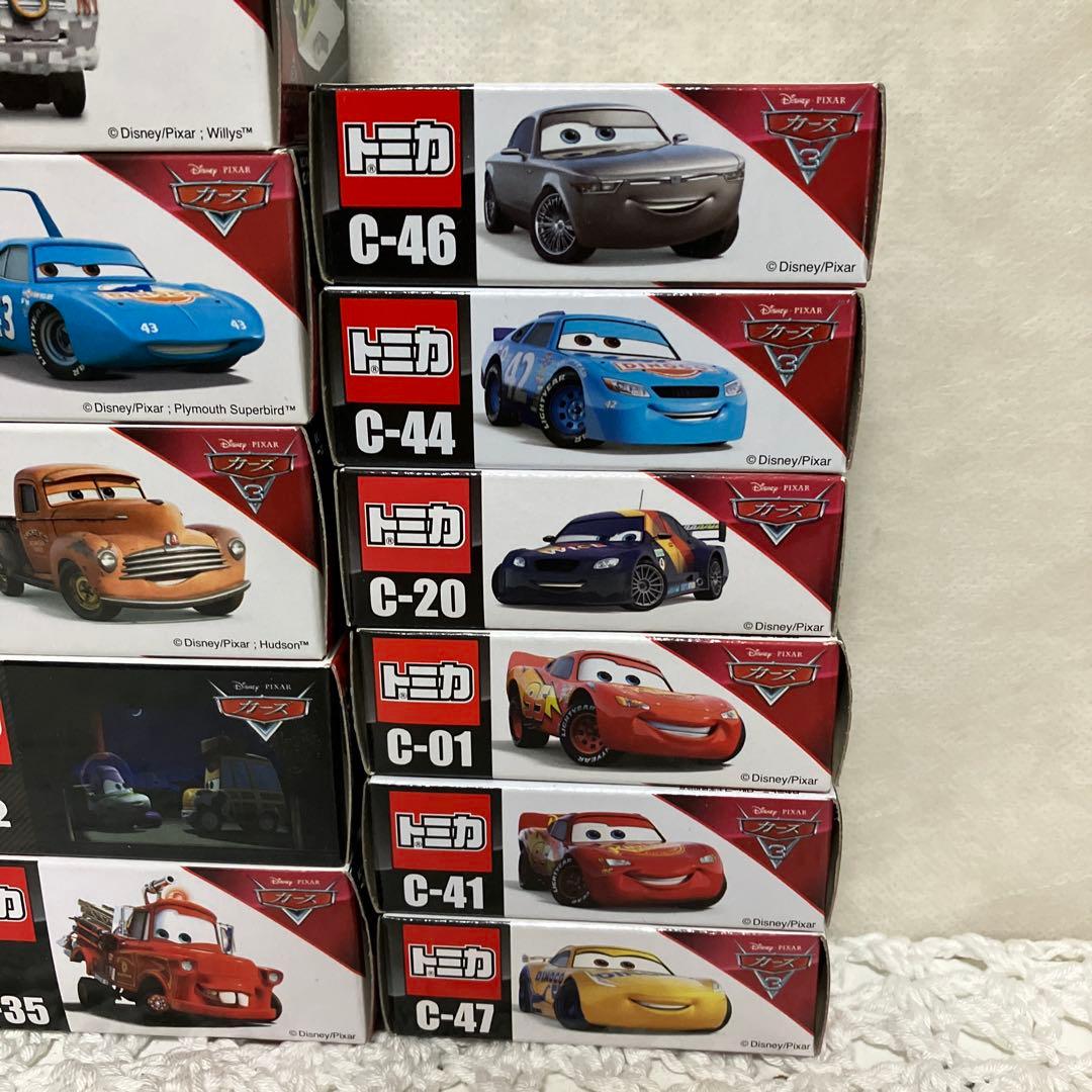 【新品未開封】ディズニーパーク限定　カーズ　トミカ　18箱