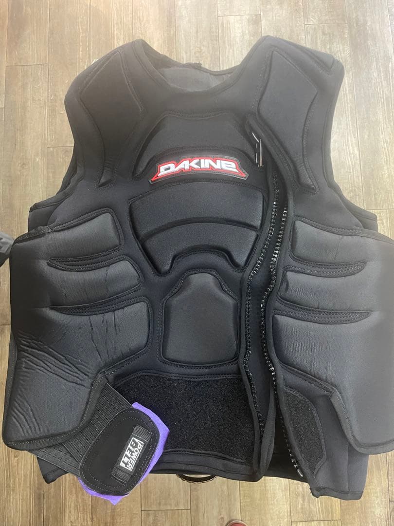 DAKINE ライフジャケット