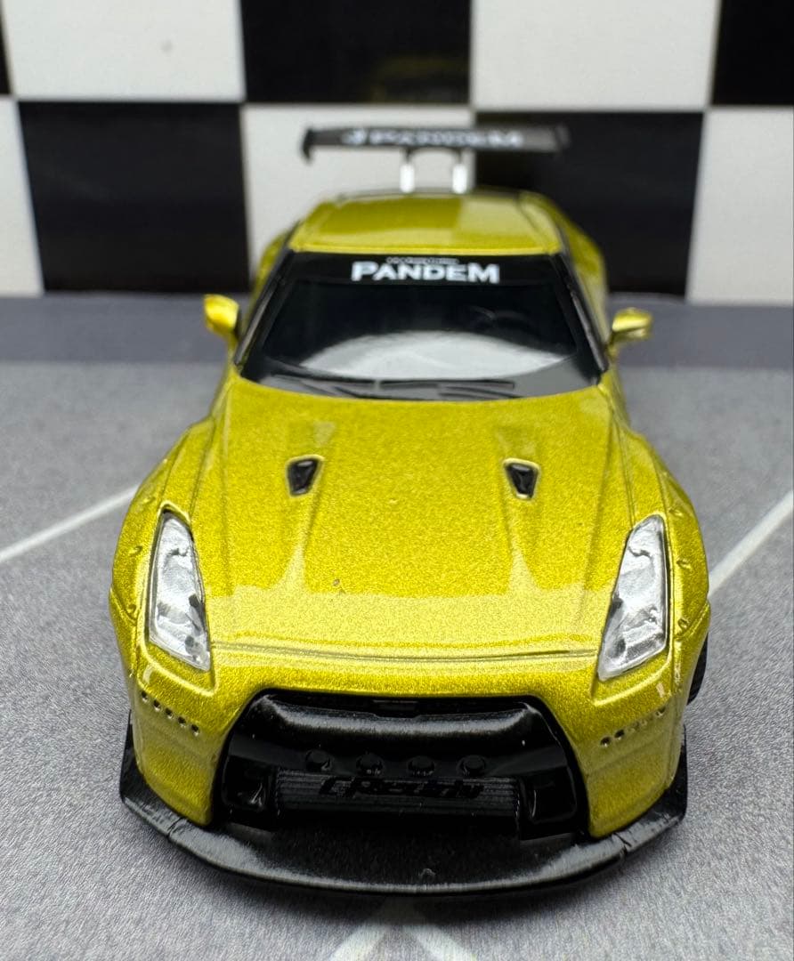 ミニカー MINI GT Pandem Nissan GT-R